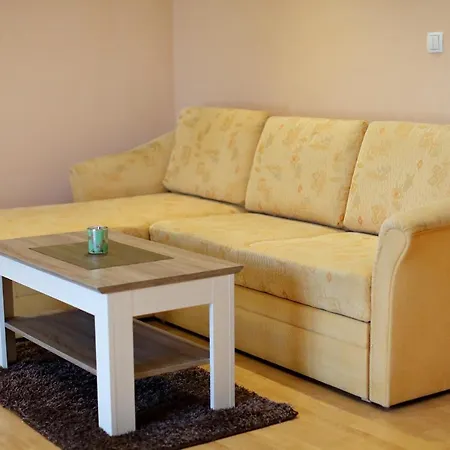 Jagoda Apartman *